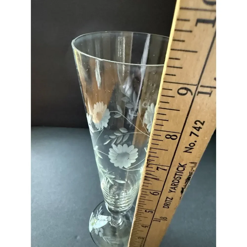 Vintage Etched Crystal Pilsner Glasses Champagne Barware Set (2) Flower Design